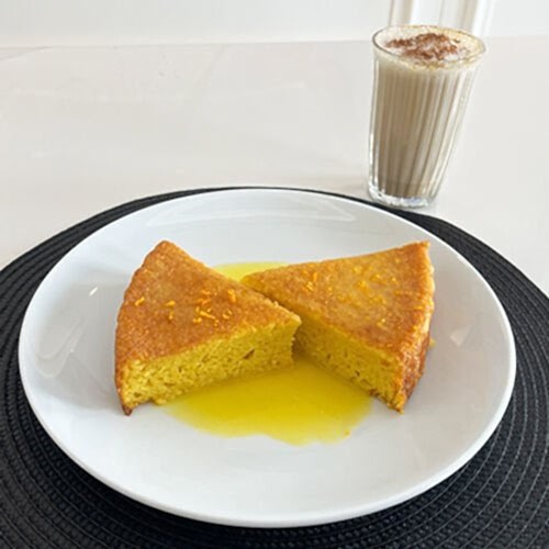 Balkabağı Çekirdeği Posalı ve Portakal Posalı Sünger Kek ve Kahve